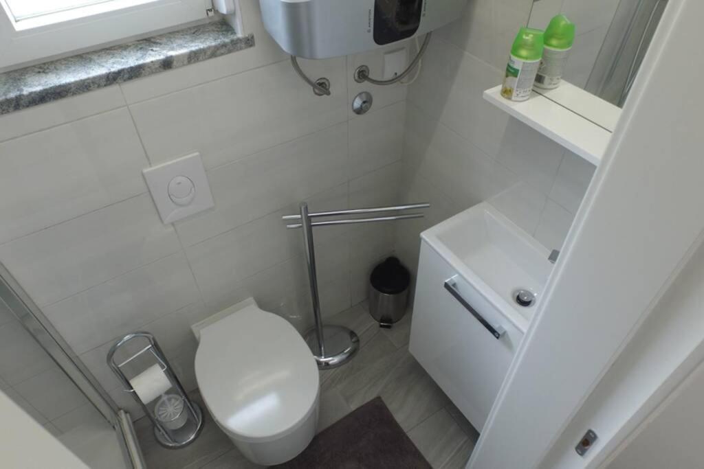 Apartment In Park Forest Soline Near The Sea Pjescana Uvala Ngoại thất bức ảnh